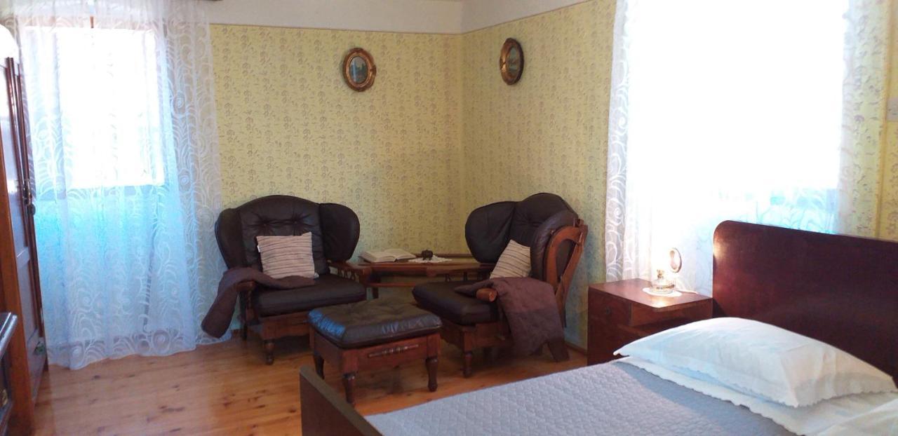 Rural Apartment Carolina Zrenj Екстер'єр фото